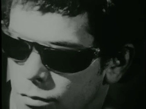The Velvet Underground – "Heroin" (1967)
LEGENDS 👯💉