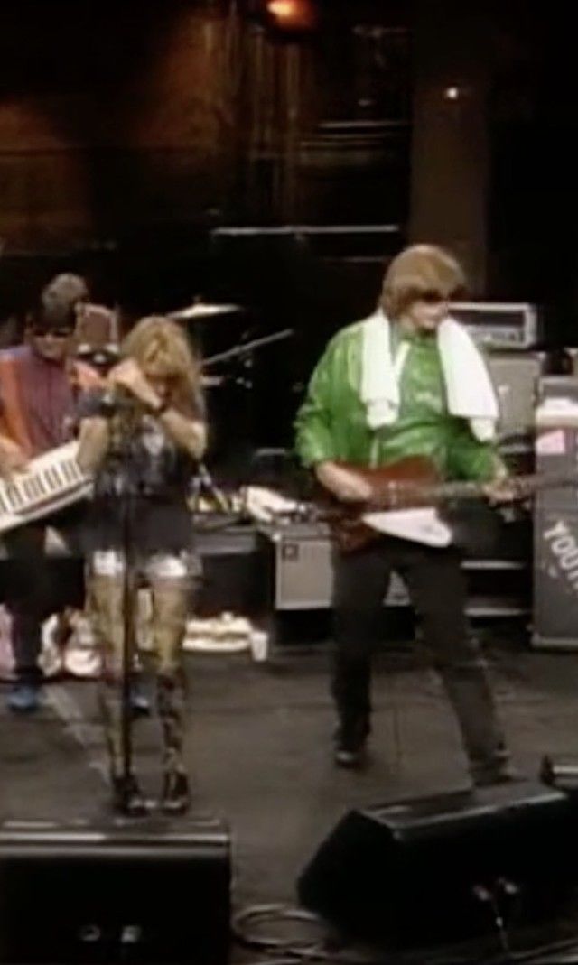 Sonic Youth – "I Wanna Be Your Dog" (Live on Michelob Presents Night Music, 1988)
This summer, let’s revisit some of Still in Rock’s favorite songs.
www.stillinrock.com for more.